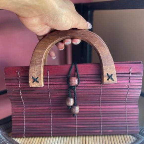 ‼️SOLD‼️Wooden collapsible handbag - Picture 3 of 5